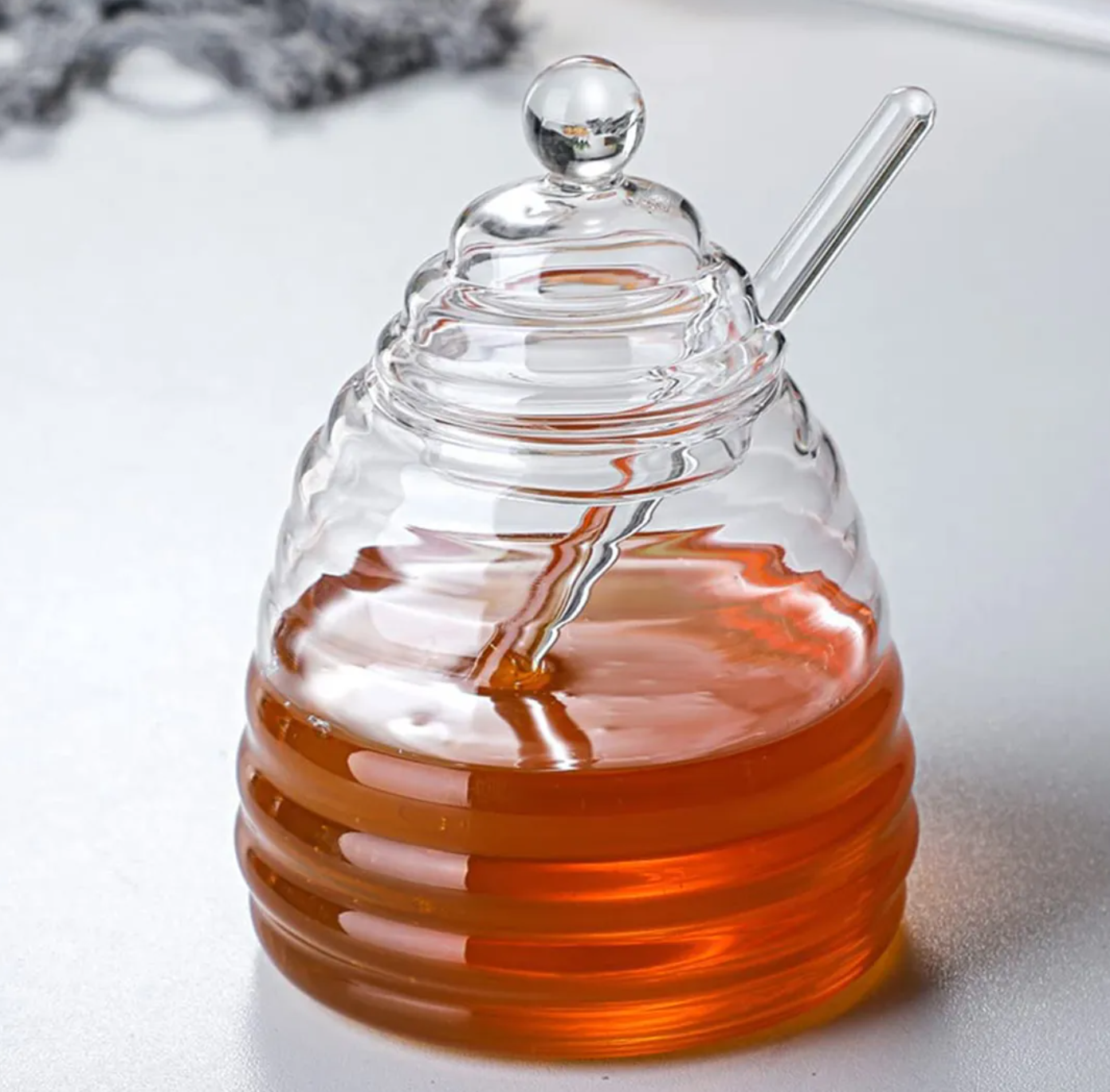 Fkksparkler Dispensador de miel sin goteo de vidrio con soporte,  dispensador de jarabe de arce de vidrio de 6.8 onzas, tarro de miel de miel  Aplicado